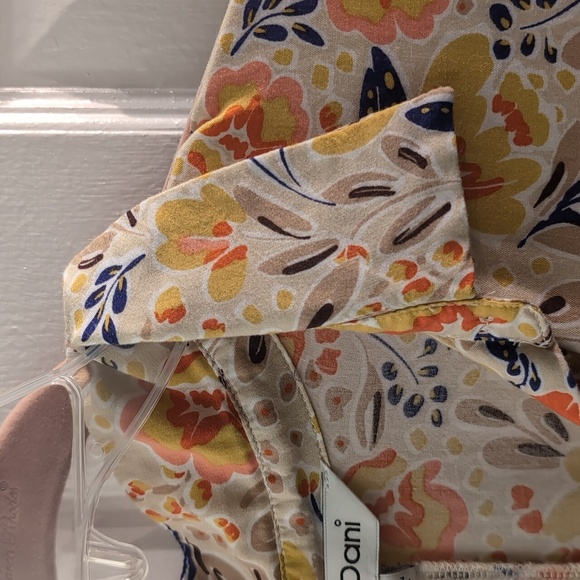 DAVI & DANI Multicolor Floral Dress - Picture 5 of 7